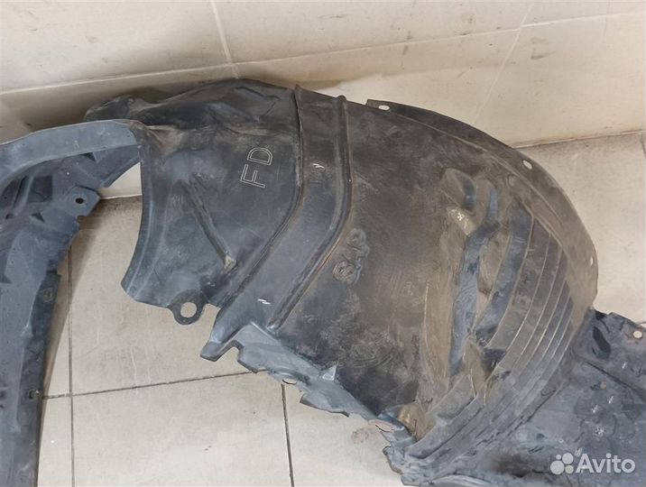 Подкрылок передний левый Mazda 3 (BL) 2013
