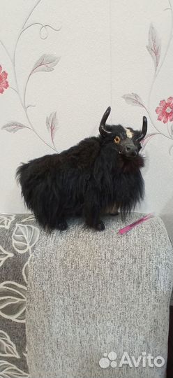 Як статуэтка