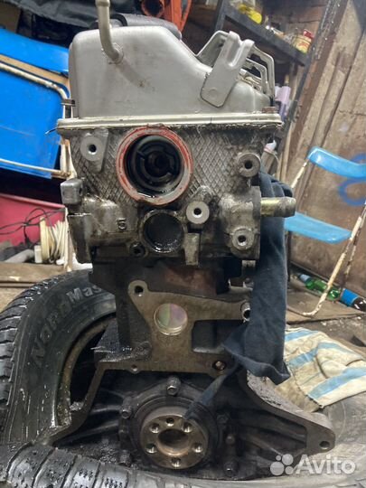 Двигатель 4G 18