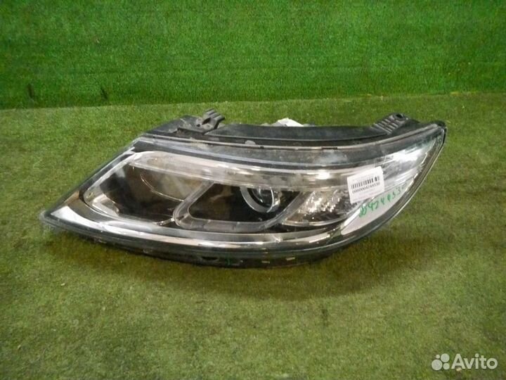 Фара левая Kia Sorento