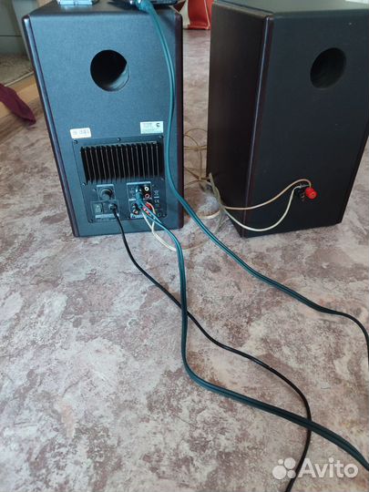 Колонки активные 2.0