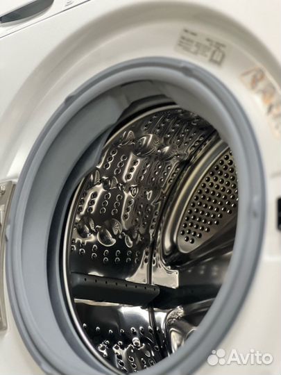 Стиральная машина LG F2J6hsfw белый