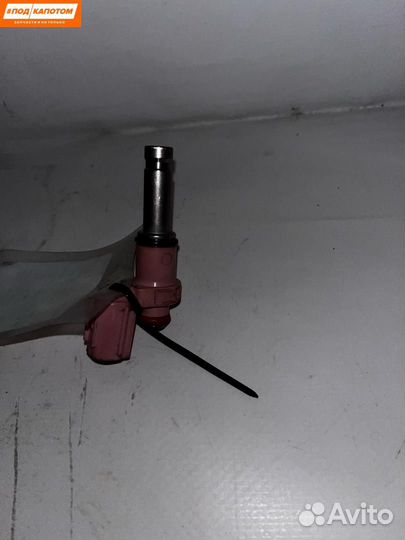 Форсунка топливная Toyota D2325031070