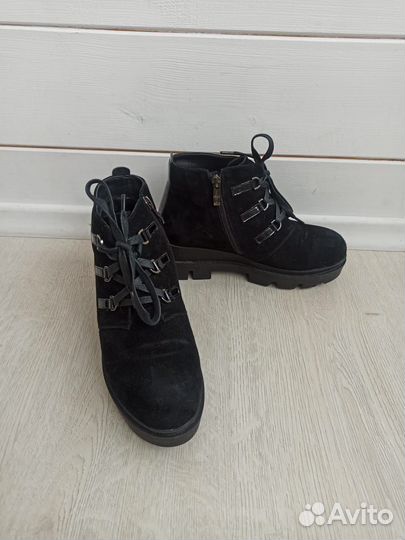 Ботинки зимние замшевые