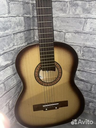 Классическая гитара