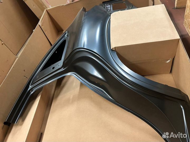 Крыло заднее левое Mercedes-Benz GLE Coupe W292