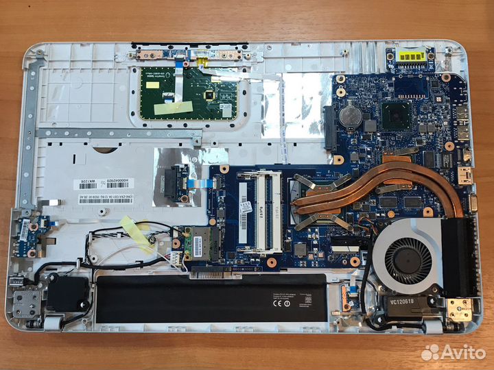 Запчасти для Toshiba Satellite L870-C8W