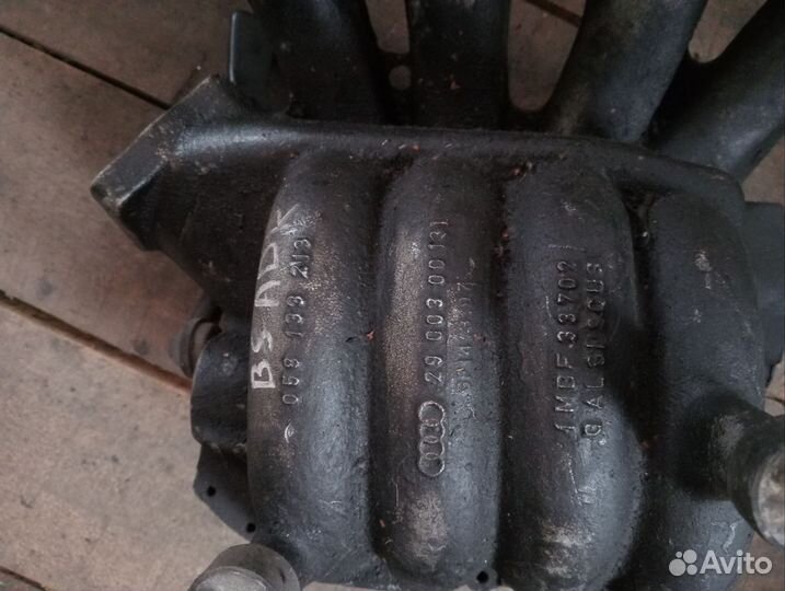 Впускной коллектор Volkswagen Passat B5