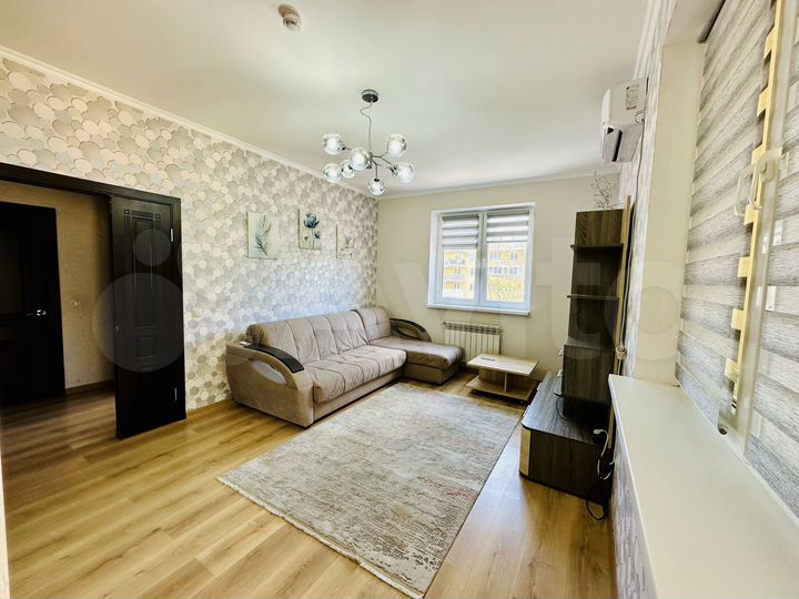 2-к. квартира, 57 м², 4/6 эт.