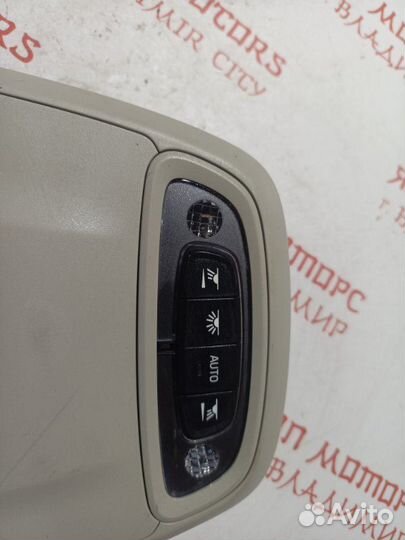 Плафон подсветки салона Volvo V40 B5204T9 2014