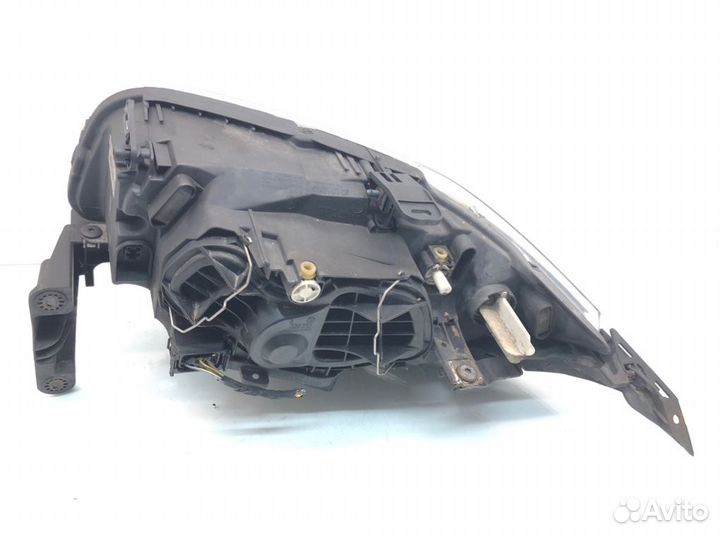 Фара правая Bmw 1 E87/E81/E82/E88 2.0 TD 2008