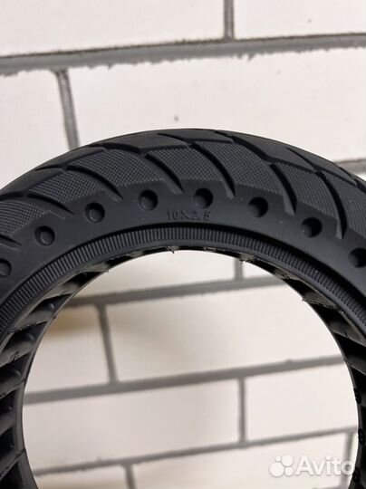 Покрышка литая на электросамокат Ninebot g30 max