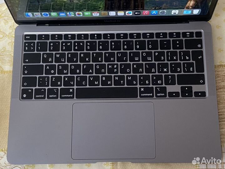 Macbook air 13 m1