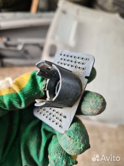 Кронштейн датчика парковки Geely Coolray SX11 2020