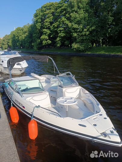 Аренда катера, развод мостов, алые паруса, салют