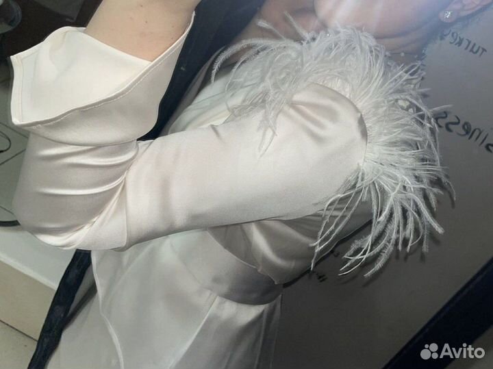 Платье вечернее