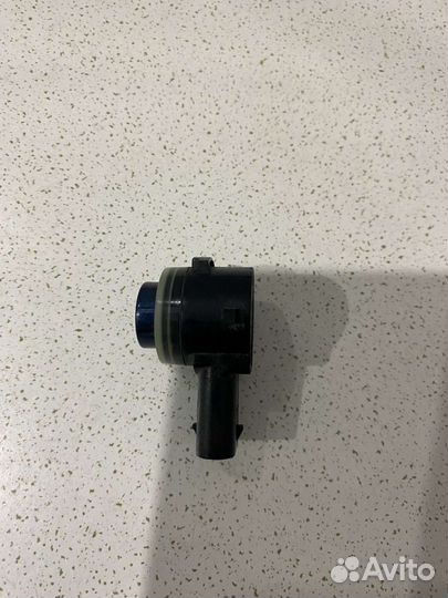 Датчик дистанции (парктроник) BMW 5 G30, 2017