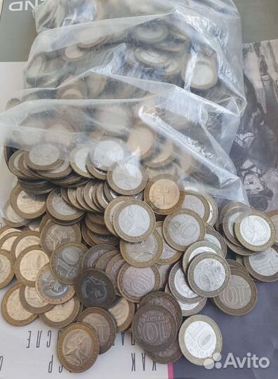 Биметаллические монеты 10 Звезда биметалл