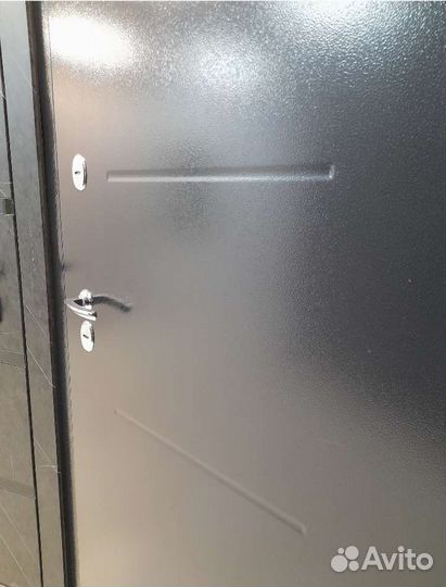 Дверь входная с терморазрывом
