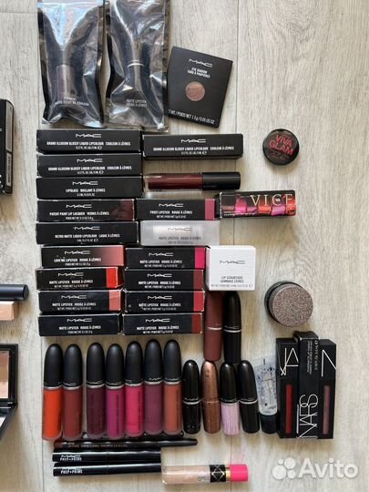 Косметика MAC