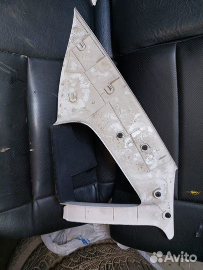 Обшивка задней стойки VW Passat B5+ седан