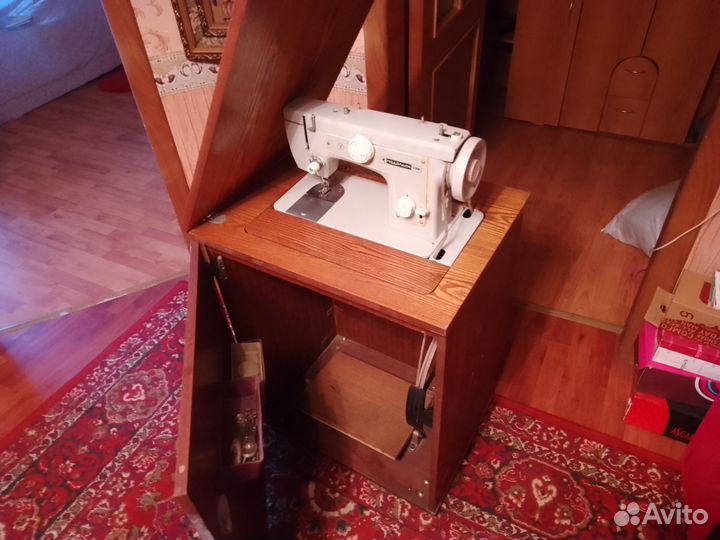 Швейная машинка ножная подольск