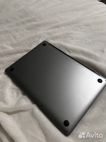 Apple MacBook Pro 13' 2017