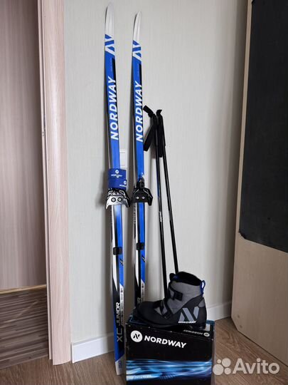 Беговые лыжи