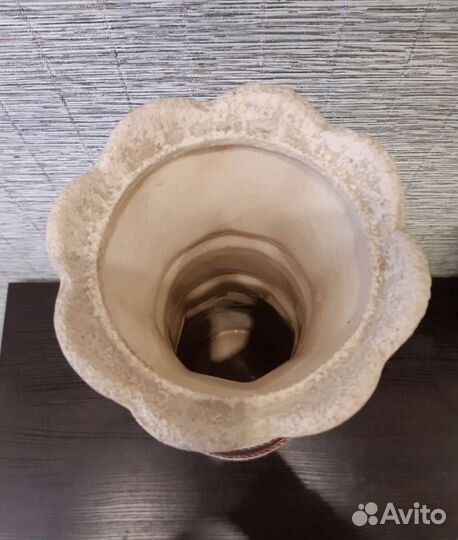 Ваза интерьерная