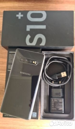 Samsung Galaxy S10+, 8/128 ГБ