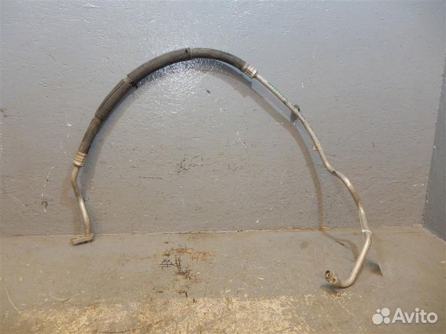 Трубка кондиционера Jeep Grand Cherokee WK2 2010