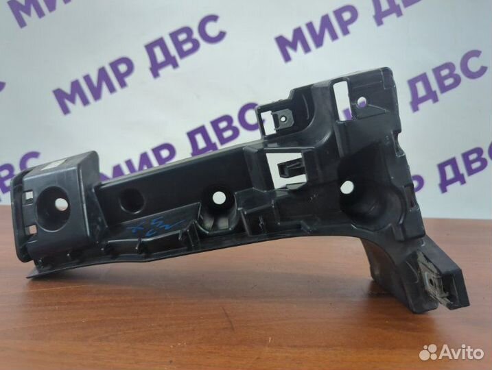 Кронштейн заднего бампера правый Bmw X5 E70 N55