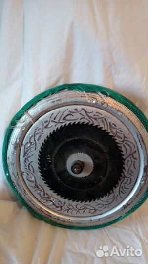 Щит с принадлежностями обороны