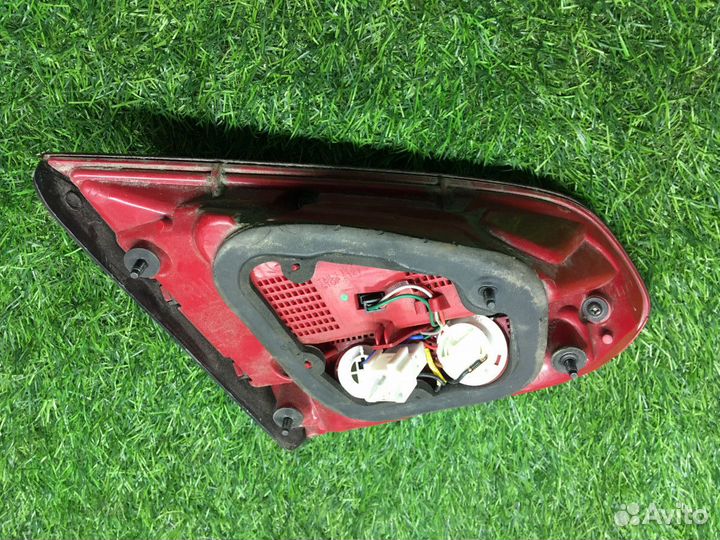 Фонарь крышки багажника задний правый kia ceed JD