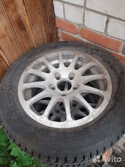 Hankook Zovac 2000 195/65 R15 200S