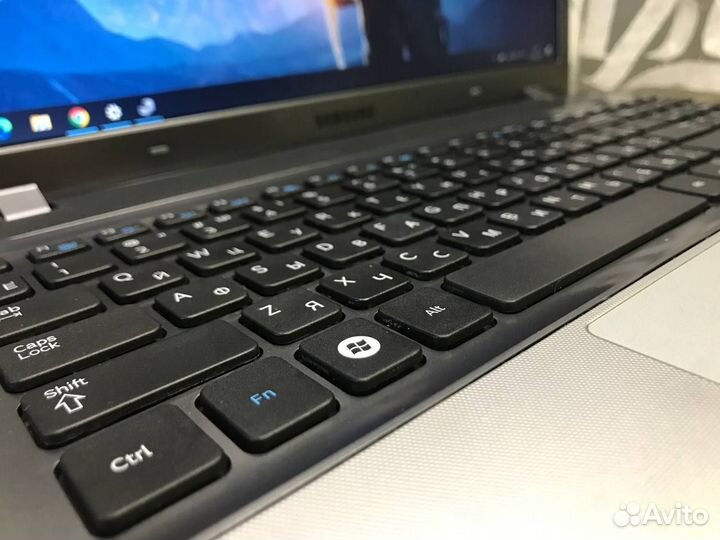 Мощный ноутбук Samsung i7/2видеокарты/6gb/SSD