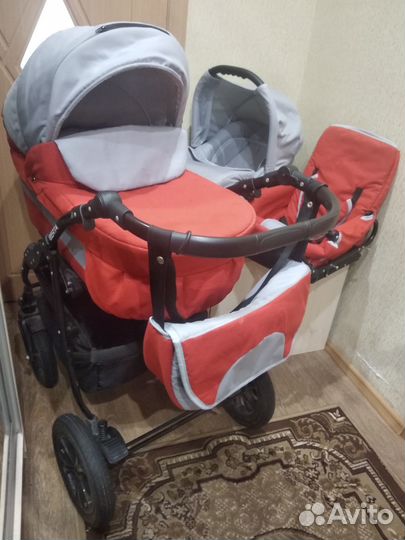 Продам коляску 3 в 1