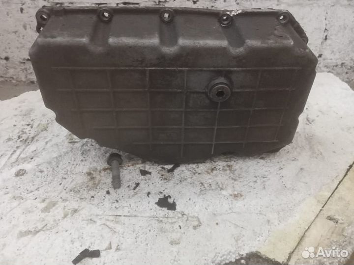 Поддон двс Jeep grand Cherokee wk2