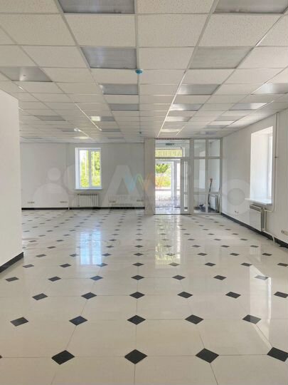 Помещение 175 кв.м. по ул. Пархоменко 155а