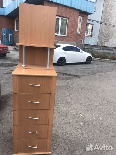 Комод высокий узкий