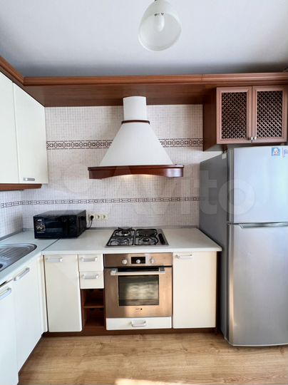 2-к. квартира, 60 м², 6/9 эт.