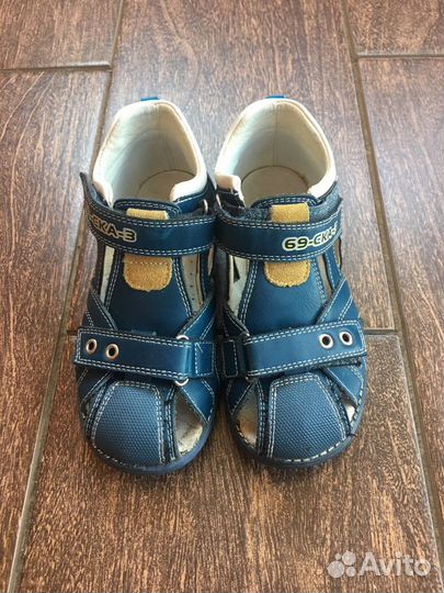 Сандали обувь