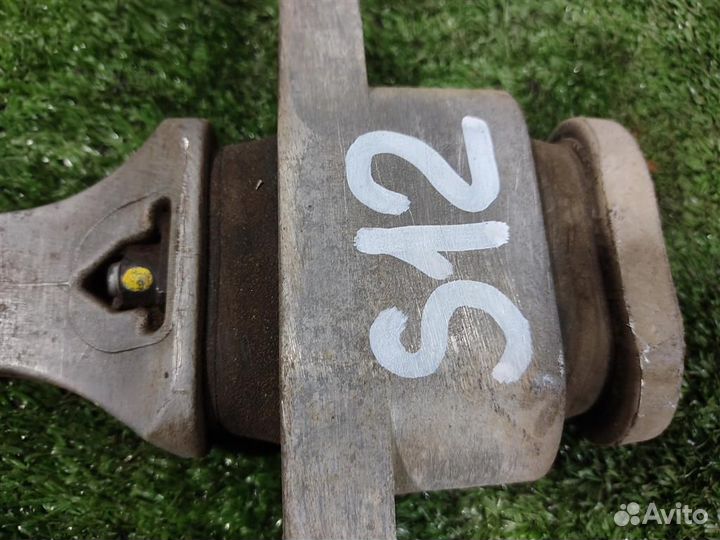 Опора (подушка) двигателя задняя KIA Sportage 3