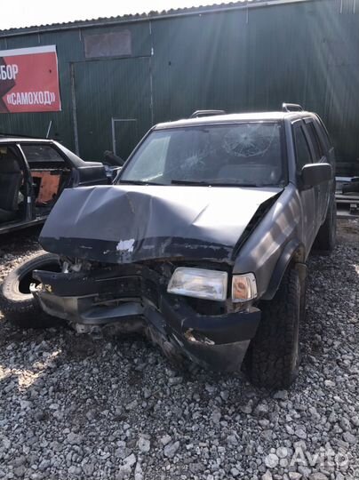 Опель Фронтера A 2.4 бенз, 2.3 диз под разбор