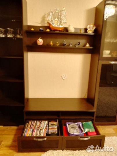 Стенка в гостиную бу