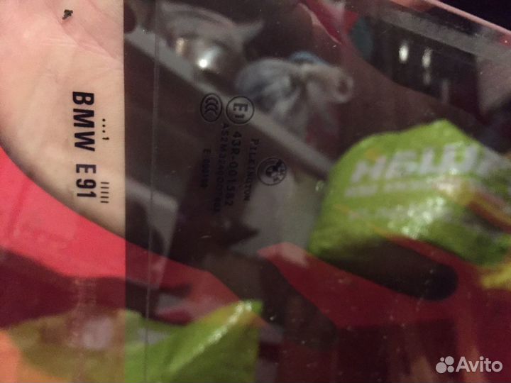 Стекло заднее левое на Bmw E91 рест