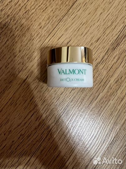 Sensai и valmont миниатюры