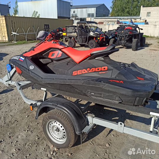 Гидроцикл BRP Spark Trixx 900 2up IBR