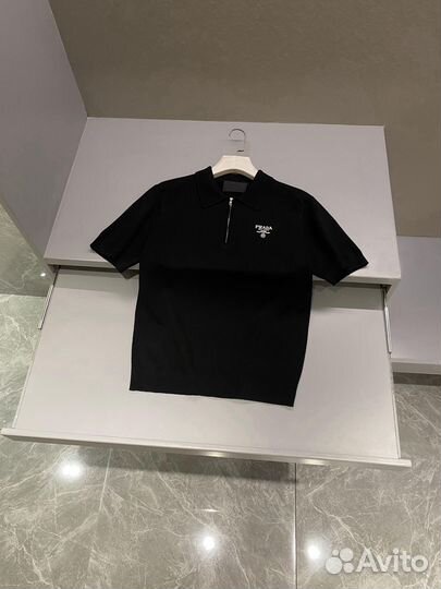 Мужское поло Prada