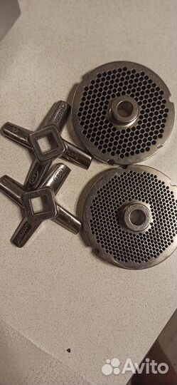 Комплект ножей на мясорубку